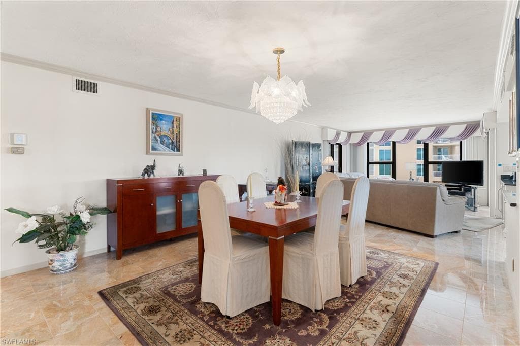 4451 Gulf Shore Blvd #505, Naples