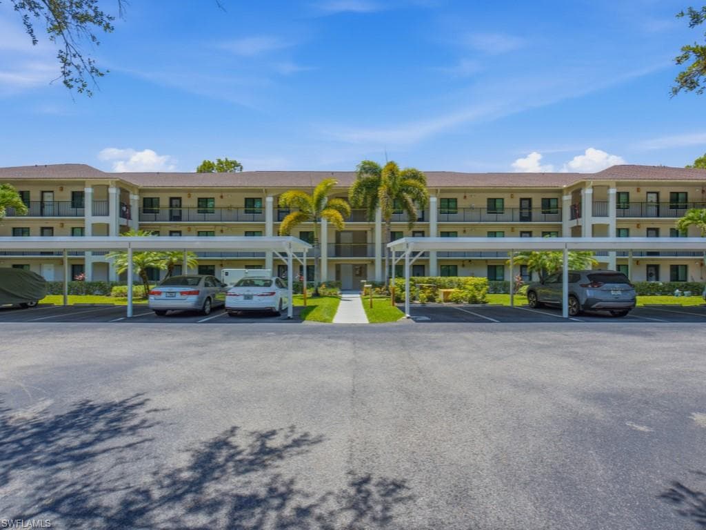 5784 Deauville Cir #b204, Naples, photo 2