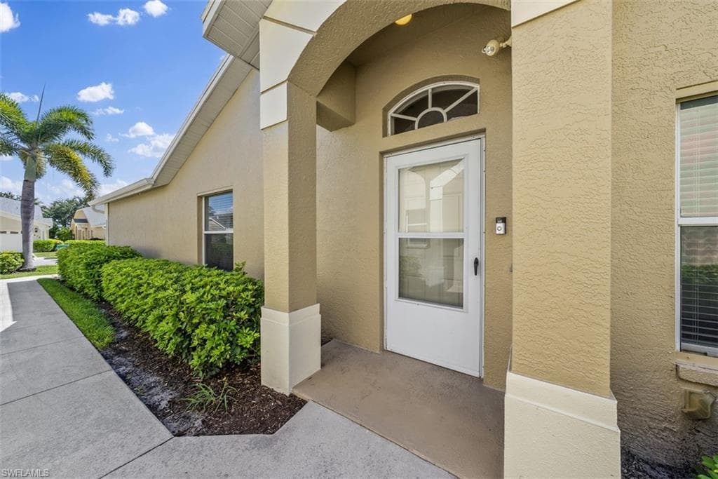 8471 Ibis Cove Cir #m677, Naples, photo 2