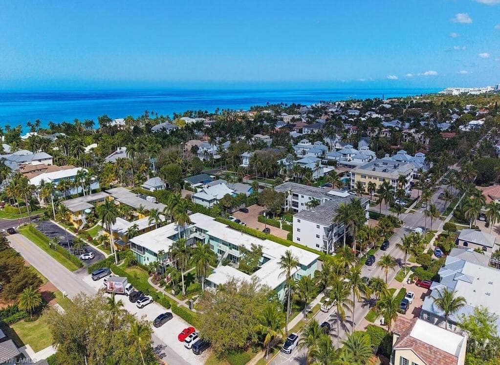 285 8th Ave #285, Naples