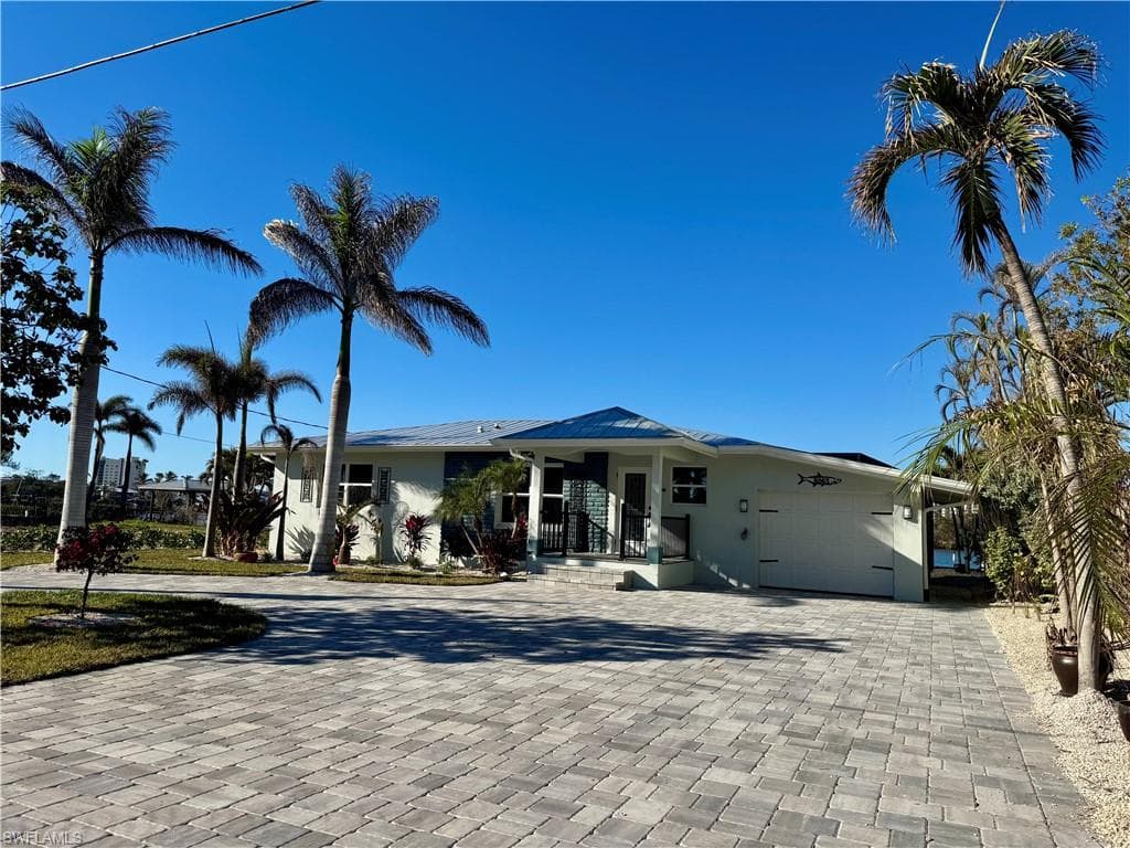 8065 Lagoon Rd, Fort Myers Beach, photo 2