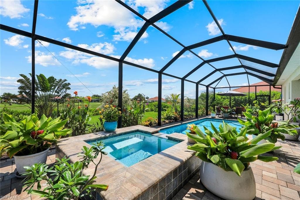18725 Lake Hammock Dr, Naples, photo 2