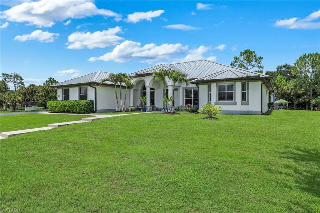 1160 13th St, Naples, photo 3