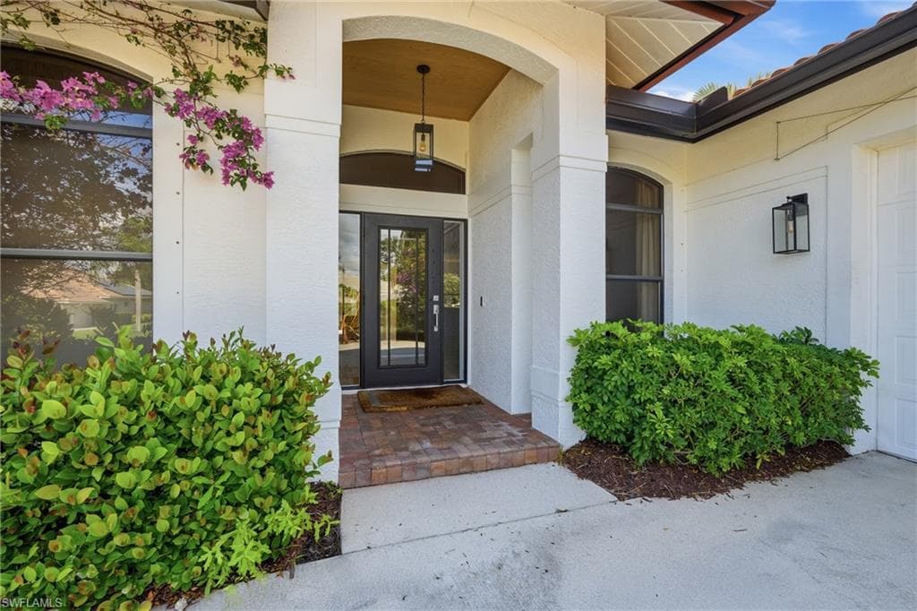 28360 Del Lago Way, Bonita Springs