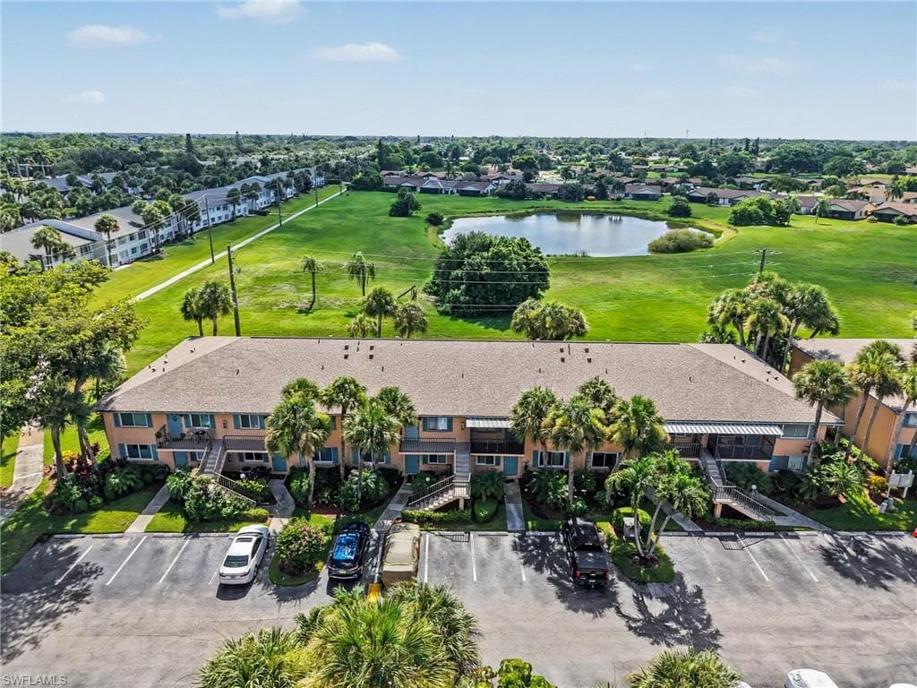 3816 Snowflake Ln #1303, Naples