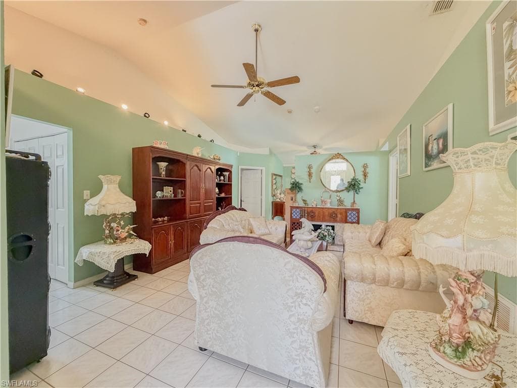 4000 Outer Dr, Naples, photo 2