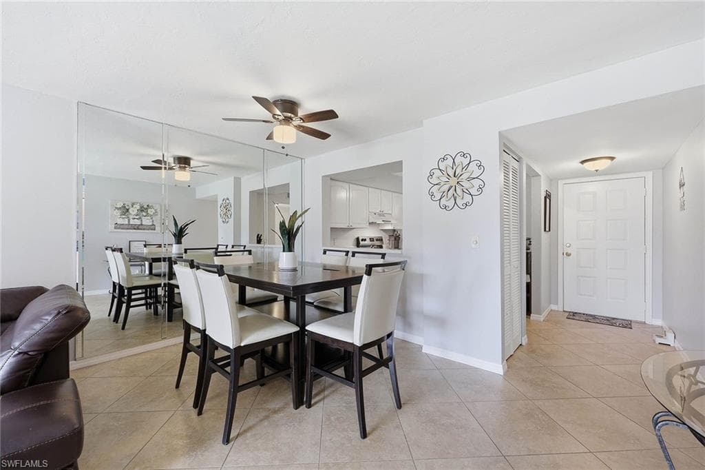 1075 Foxfire Ln #103, Naples