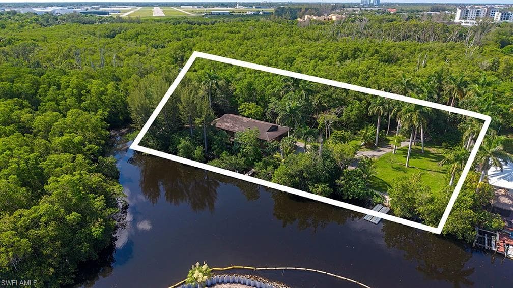 1551 Bembury Dr, Naples, photo 2
