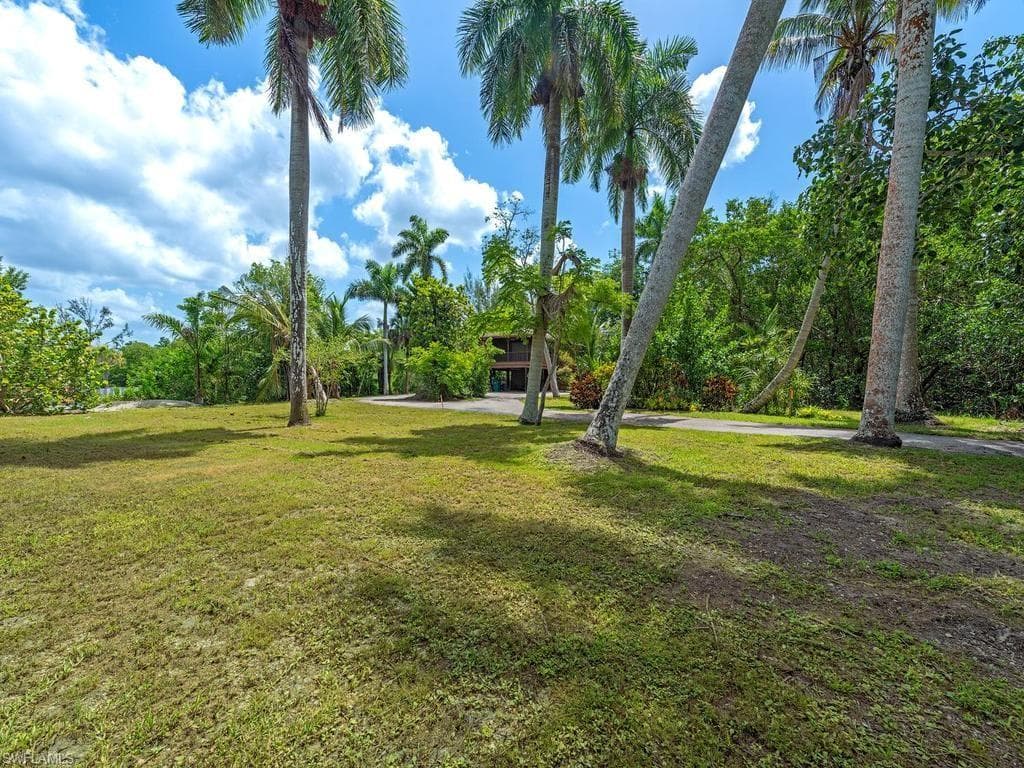 1551 Bembury Dr, Naples, photo 3