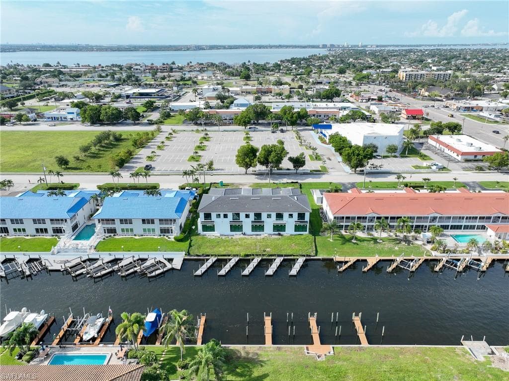 1631 46th Ln #101, Cape Coral, photo 2