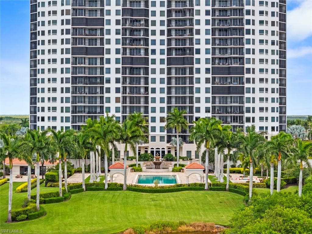 1060 Borghese Ln #403, Naples, photo 2