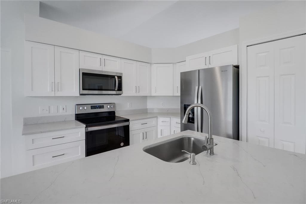 3340 33rd Ave, Naples, photo 3