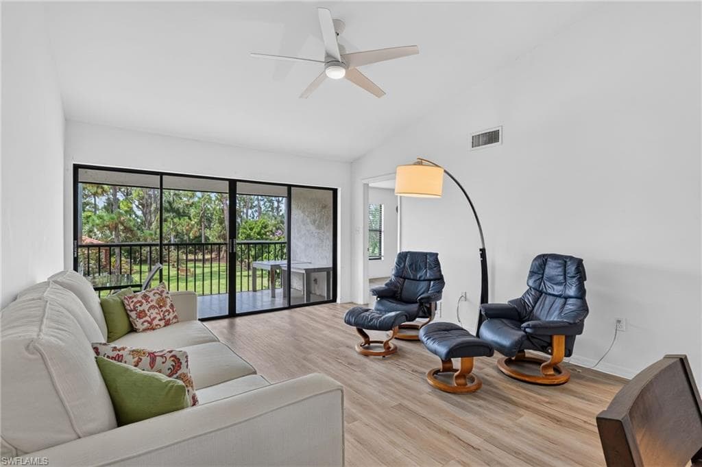 909 Augusta Blvd #7, Naples, photo 3