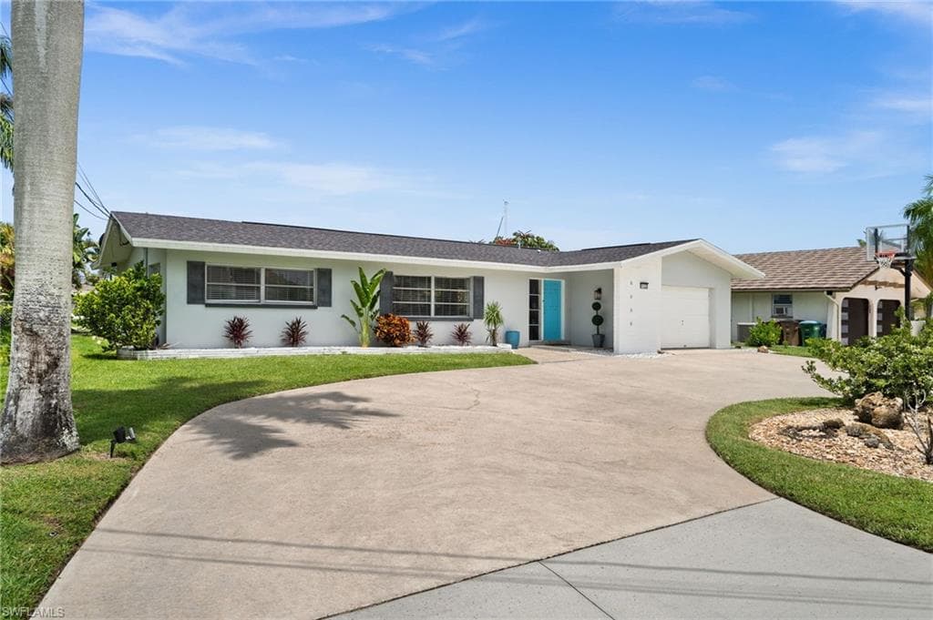 5122 3rd Ave, Cape Coral