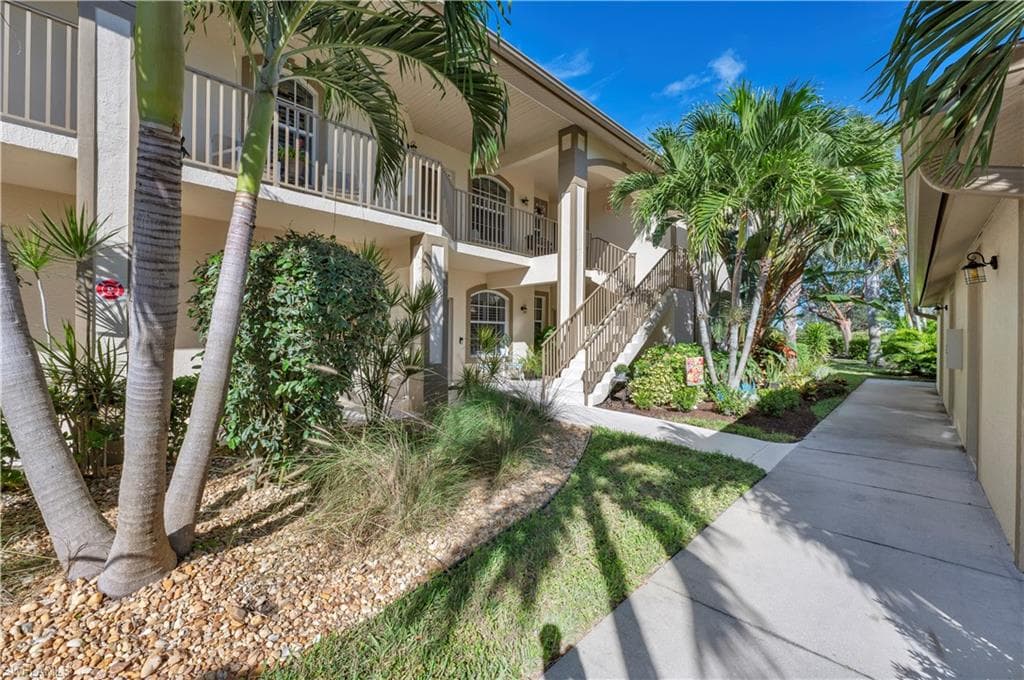 338 Newport Dr #1803, Naples, photo 3