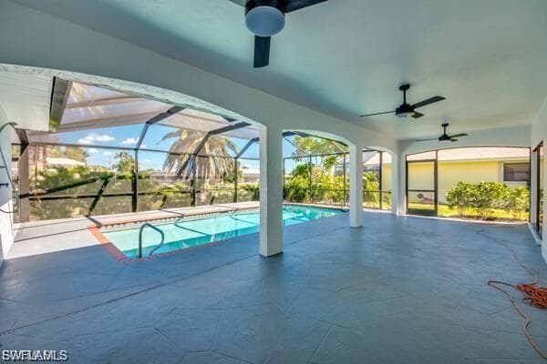 711 33rd Ter, Cape Coral, photo 2