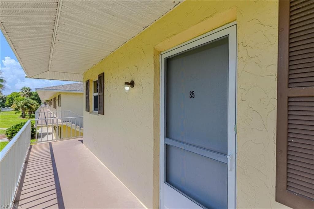 3325 Airport Rd #s5, Naples, photo 3