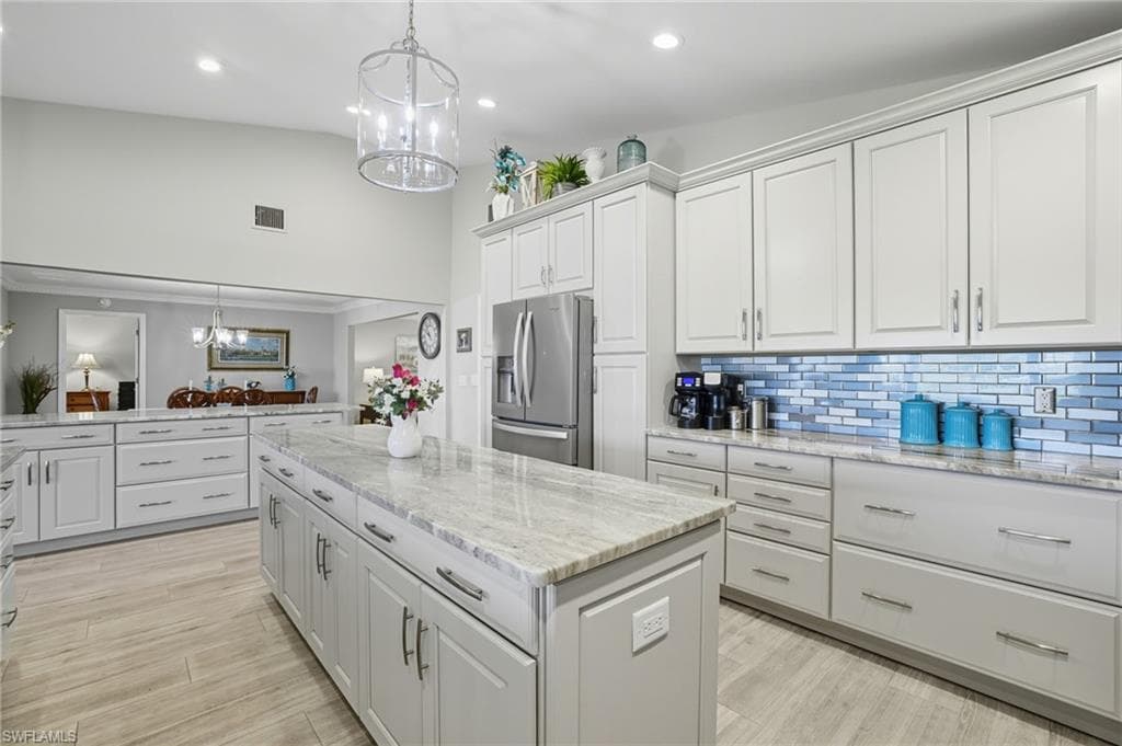 1203 Brandywine Cir, Fort Myers, photo 2