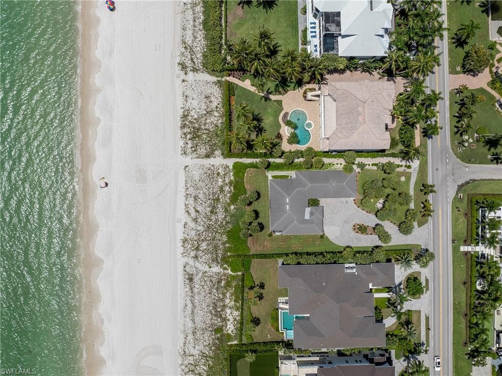 10173 Gulf Shore Dr, Conners