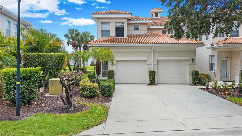 3059 Horizon Ln #1602, Naples, photo 2