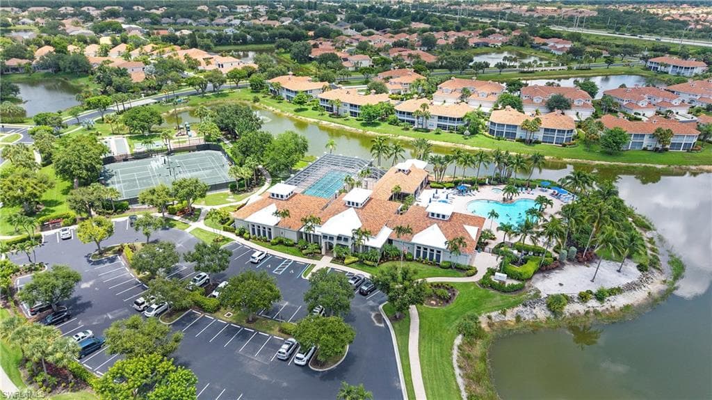 3059 Horizon Ln #1602, Naples, photo 3