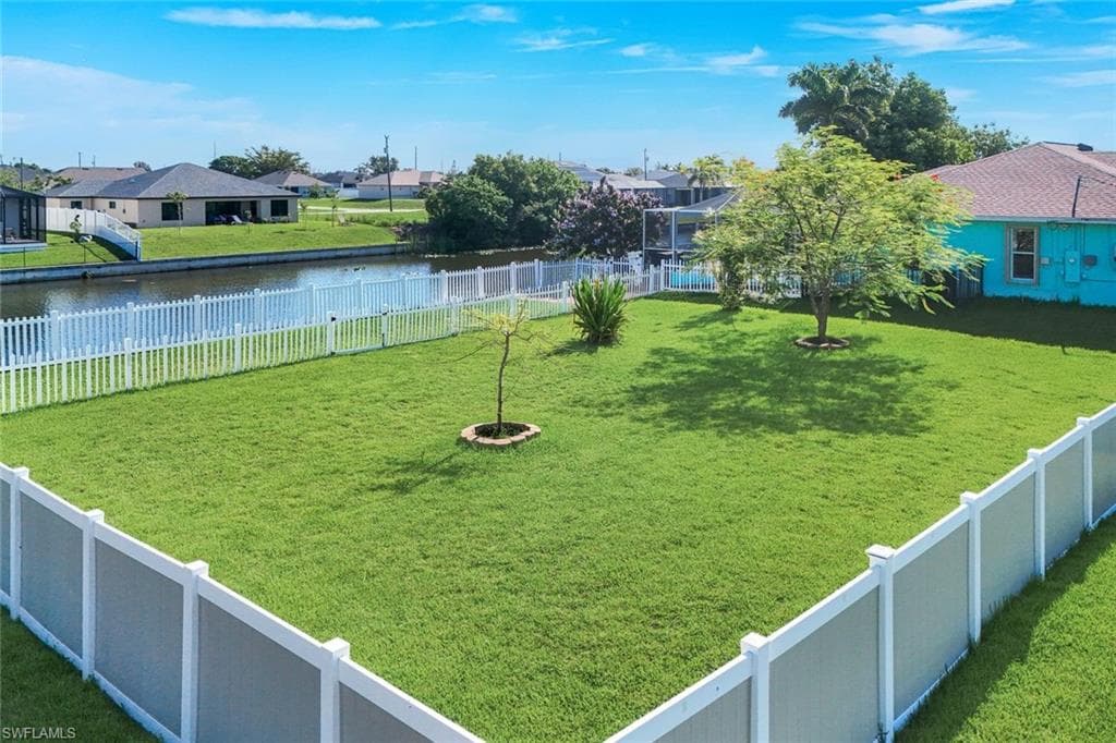 223 5th Ter, Cape Coral
