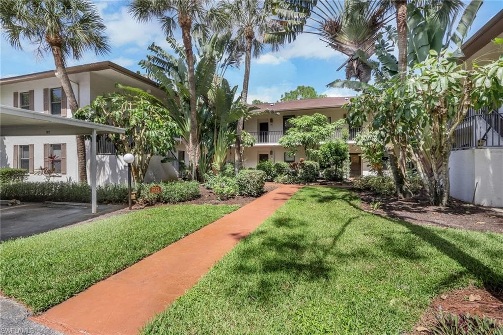 1833 Courtyard Way #106, Naples