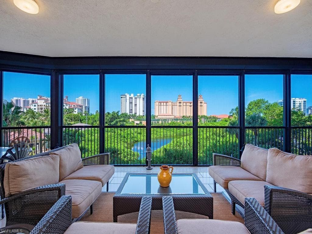 8787 Bay Colony Dr #302, Naples, photo 2