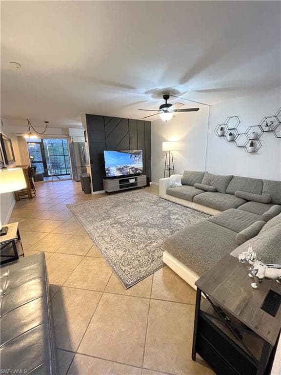 609 Palm View Dr #10, Naples, photo 3