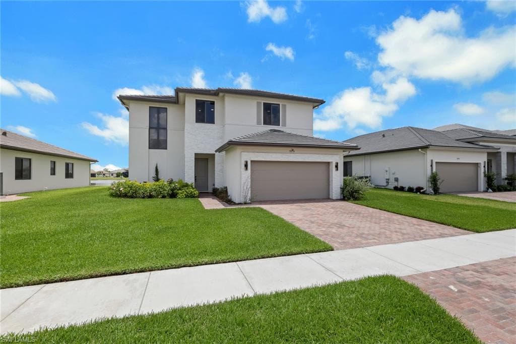 5074 Penella Ave, Ave Maria