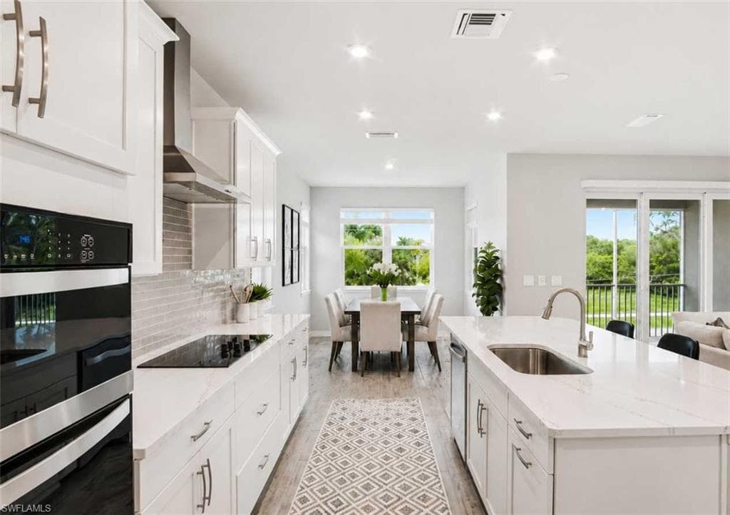 4646 Arboretum Cir #201, Naples, photo 2