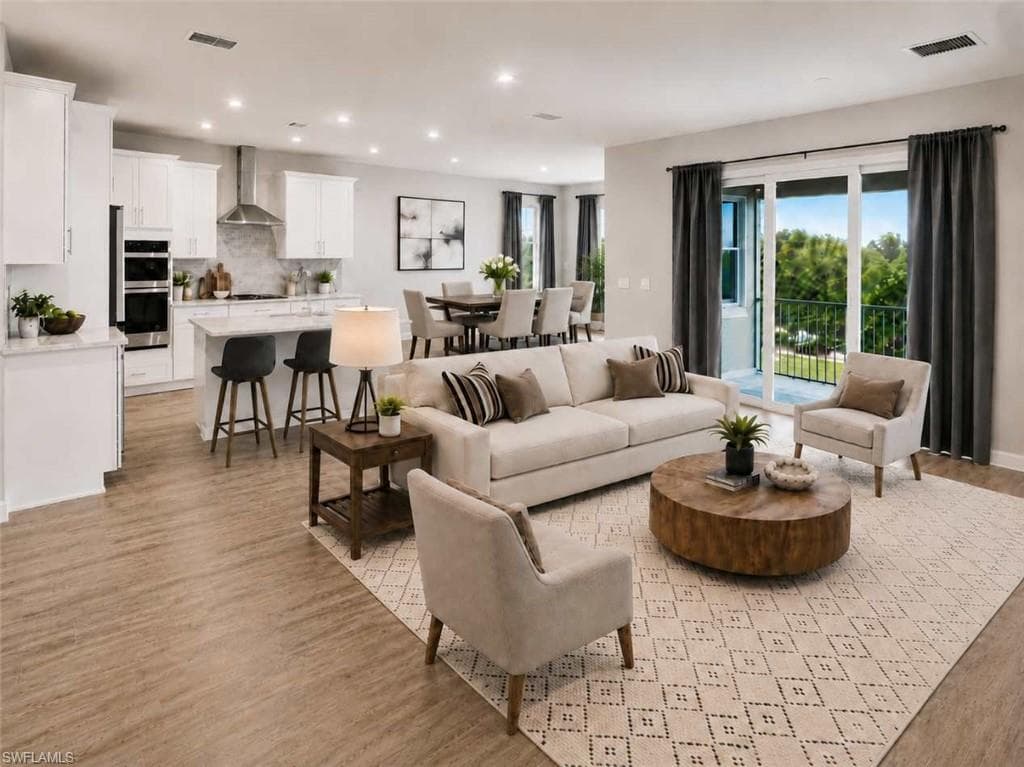 4646 Arboretum Cir #201, Naples