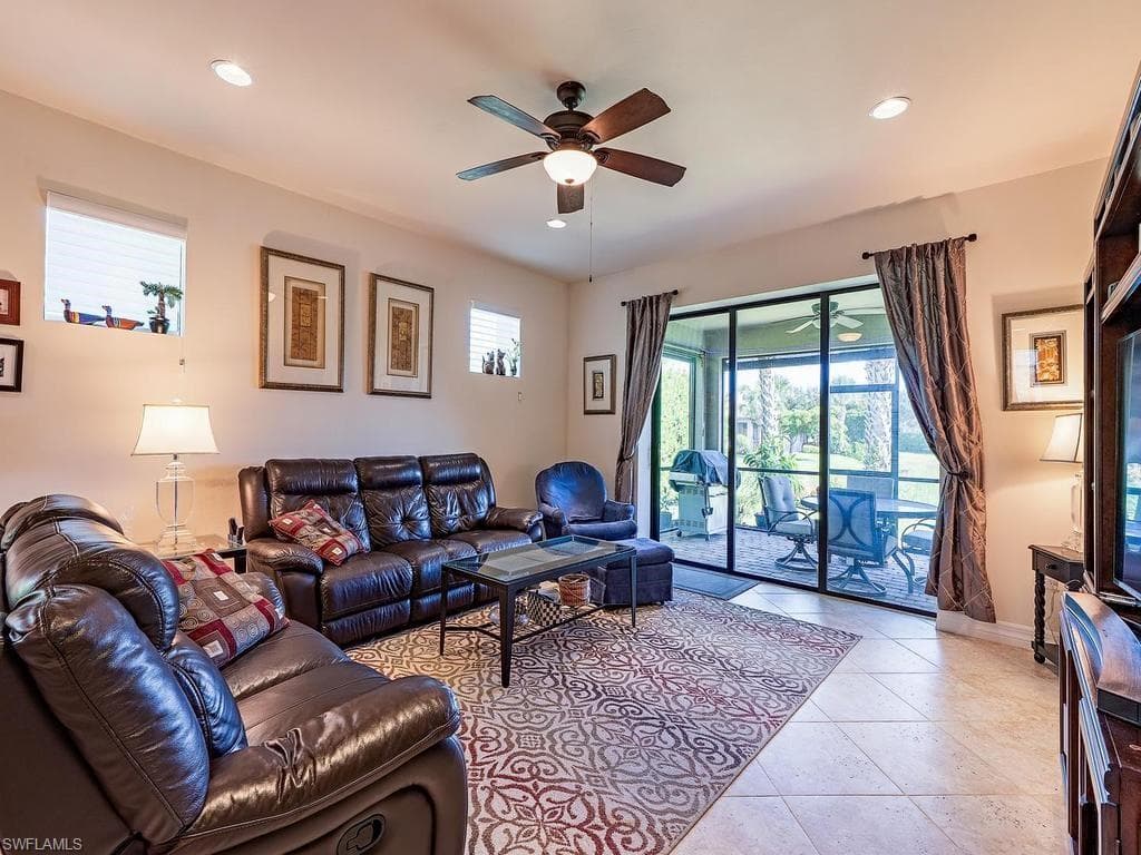 11810 Darcy Pl, Fort Myers, photo 3