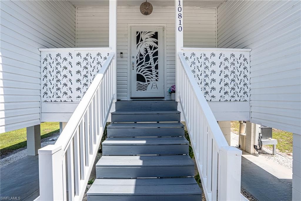 10810 Habitat Cir, Bokeelia, photo 2