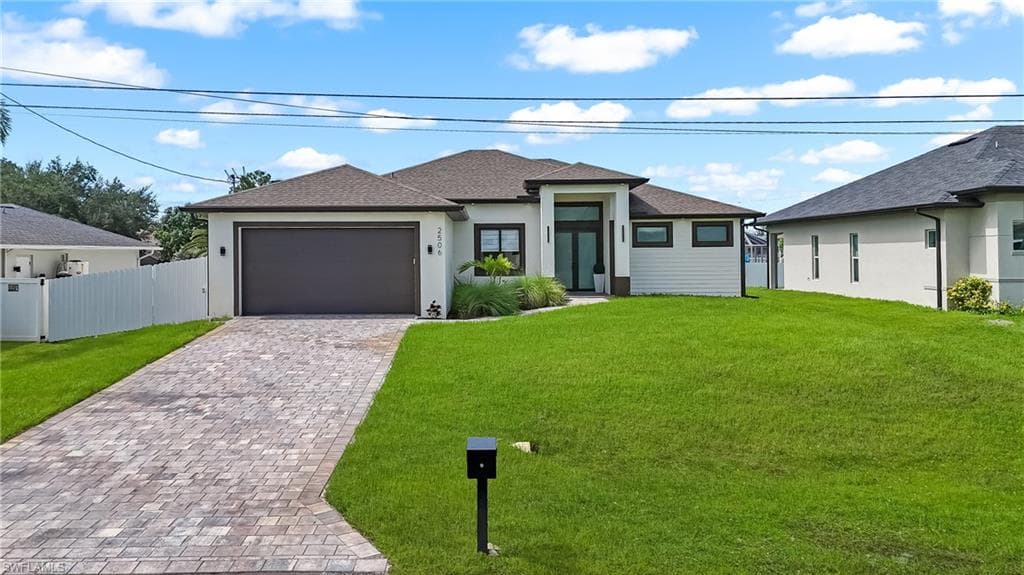 2506 Embers Ter, Cape Coral, photo 2