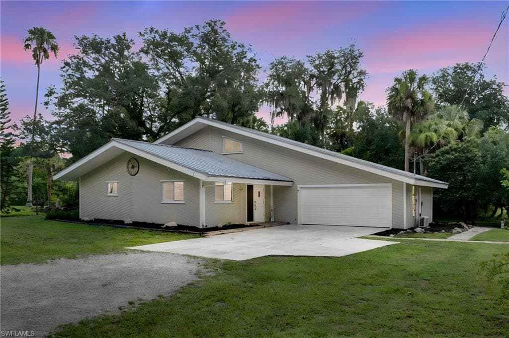 4613 Orange River Loop Rd, Fort Myers, photo 3