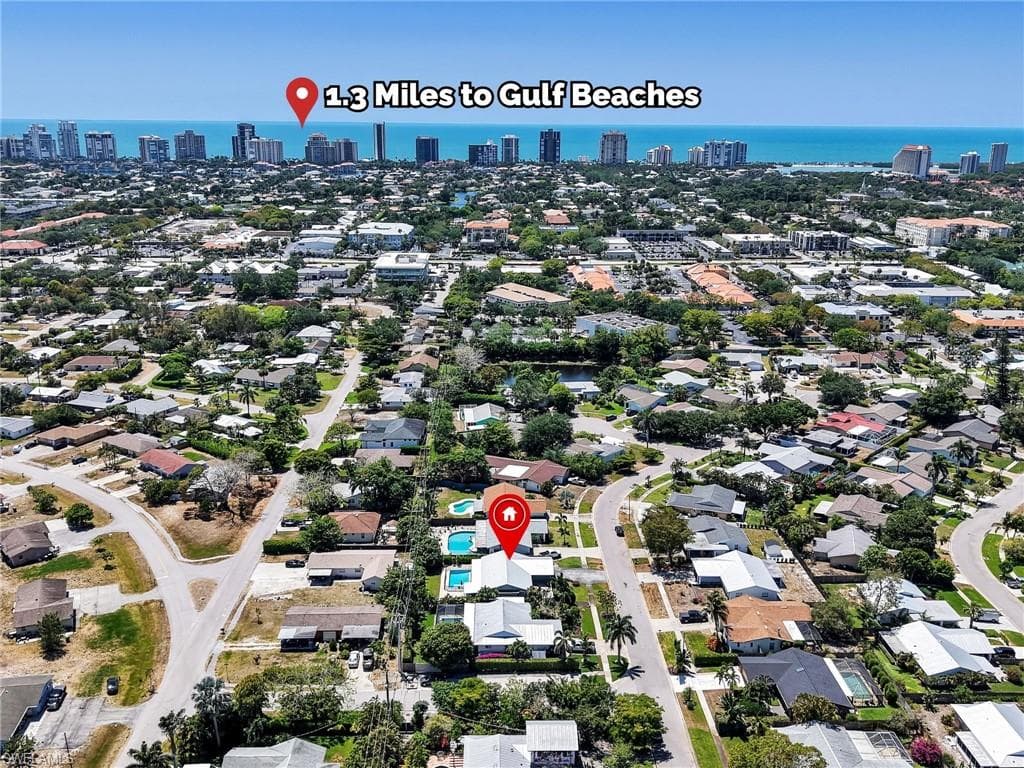 1268 Lake Shore Dr, Naples, photo 2