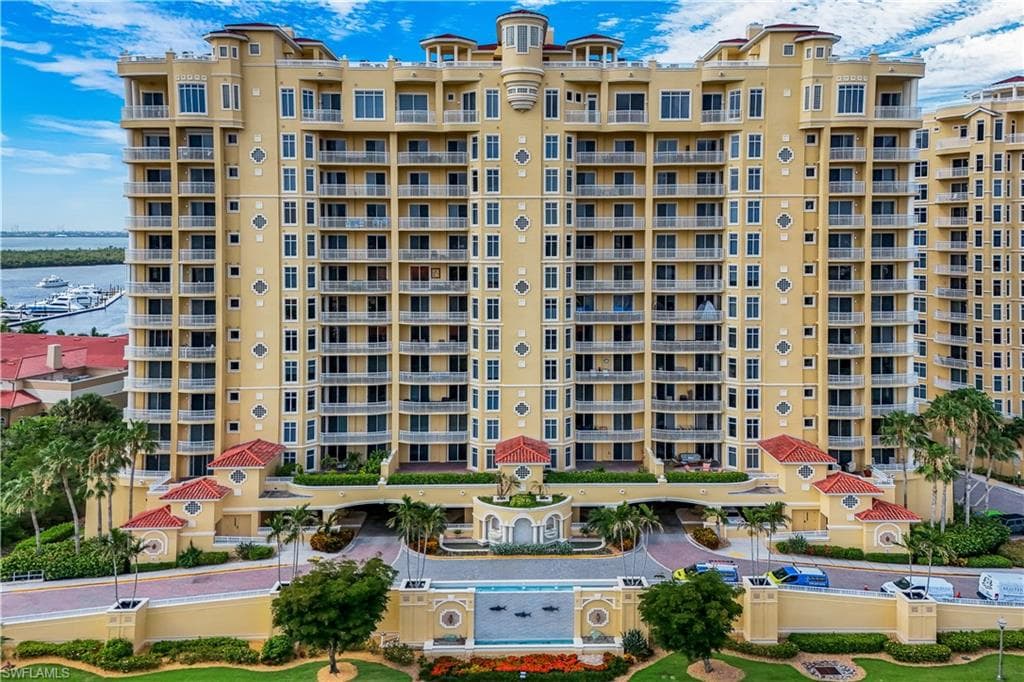 6021 Silver King Blvd #804, Cape Coral, photo 2