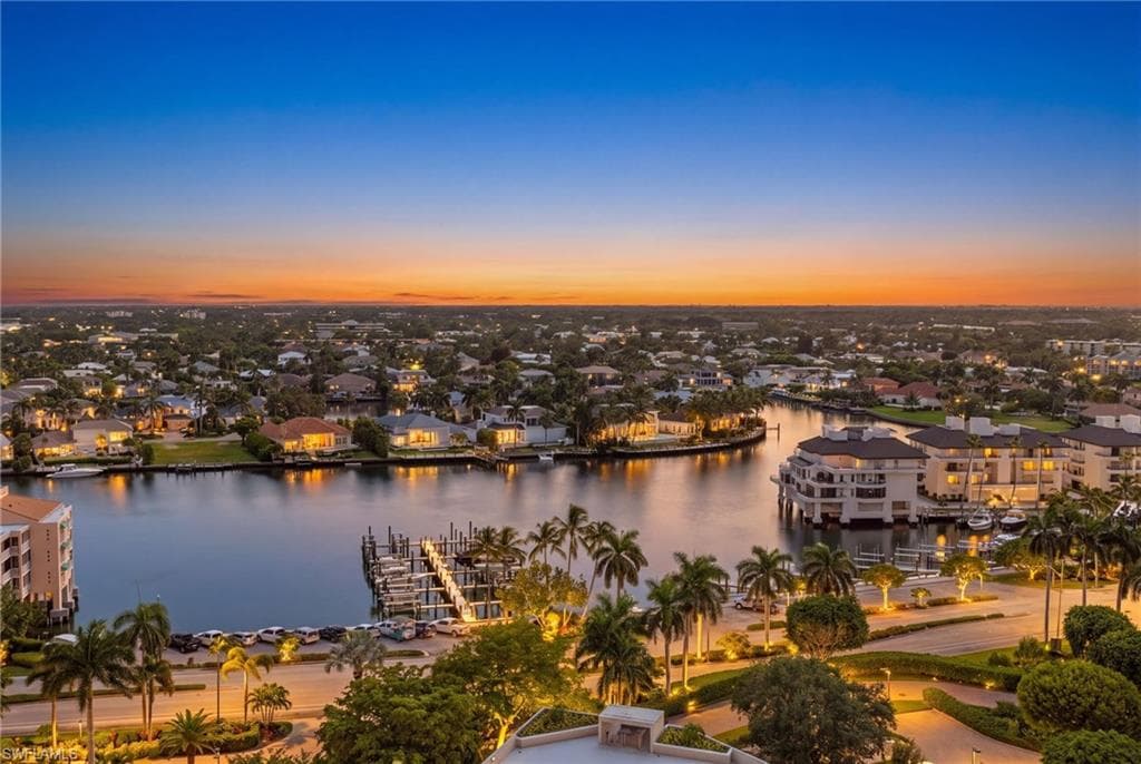 4401 Gulf Shore Blvd #1708, Naples