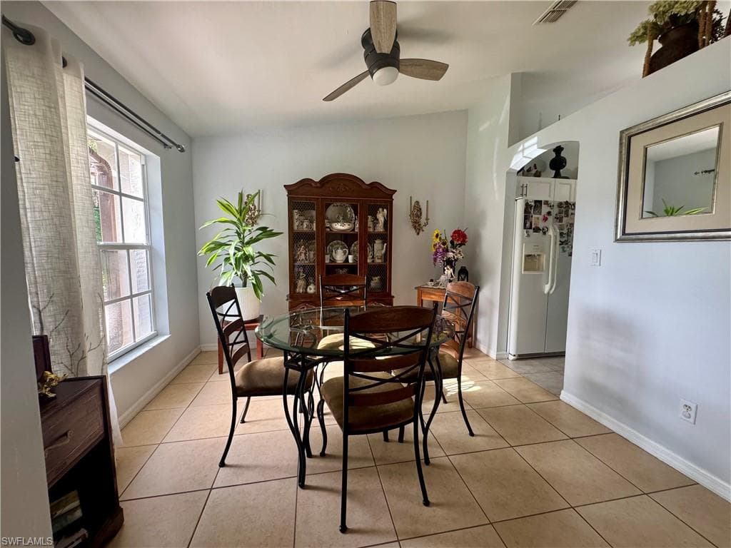 461 1st St, Naples, photo 3