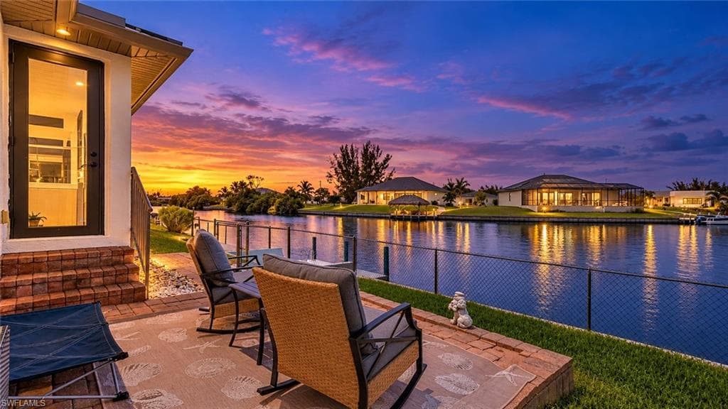 2441 9th Ter, Cape Coral, photo 2