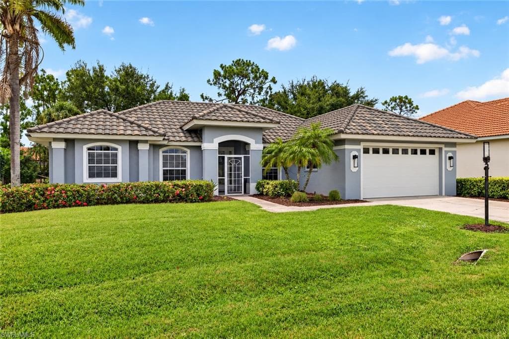 25020 Divot Dr, Bonita Springs, photo 2