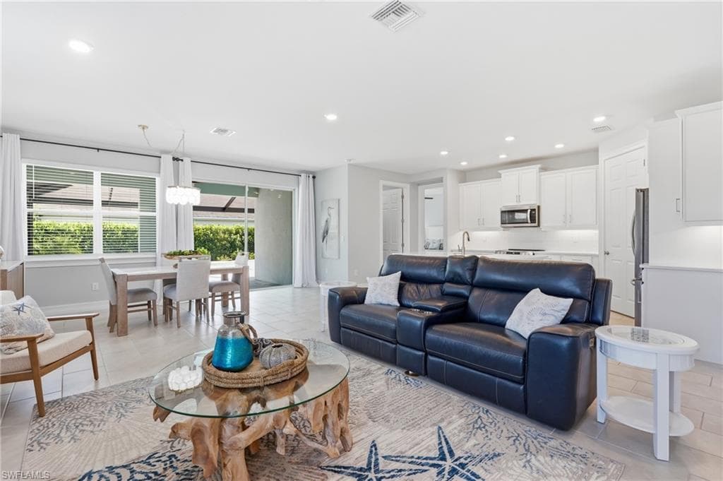 28056 Seasons Tide Ave, Bonita Springs, photo 3