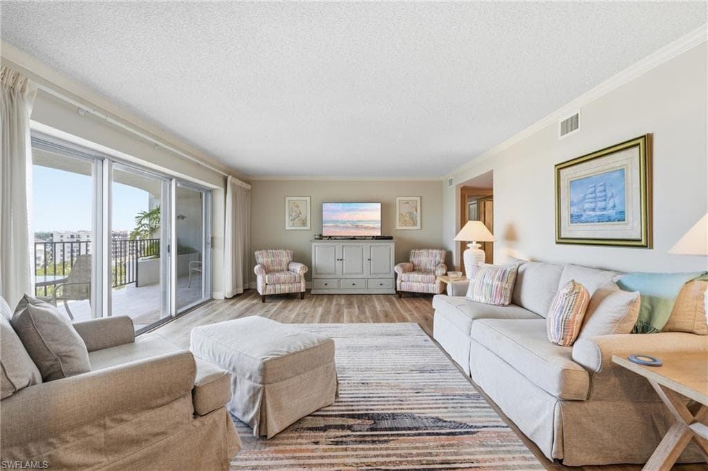 3951 Gulf Shore Blvd #700, Naples, photo 2