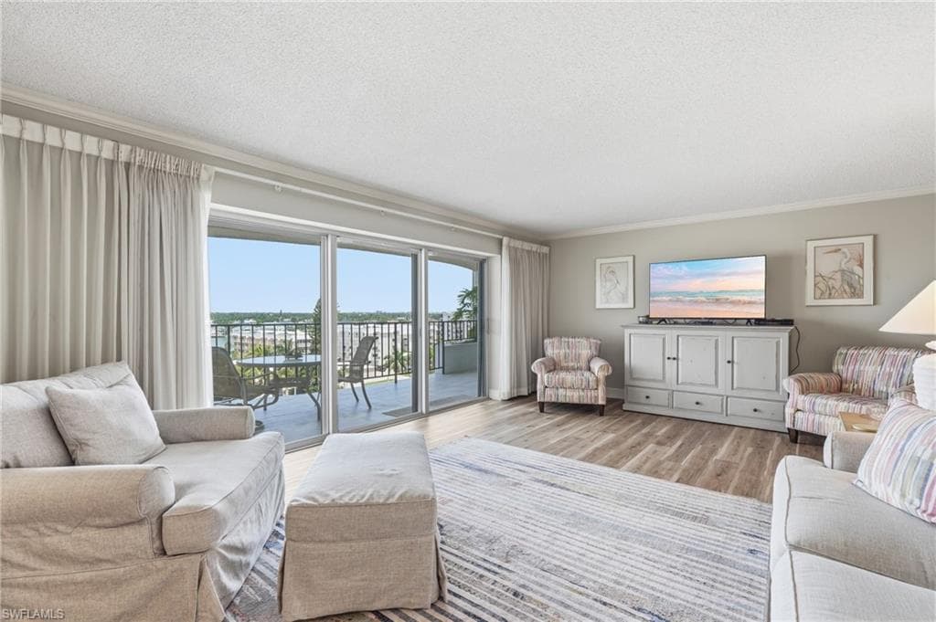 3951 Gulf Shore Blvd #700, Naples, photo 3