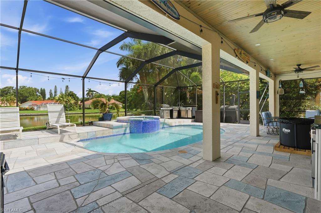 308 Wentworth Ct, Berkshire Lakes