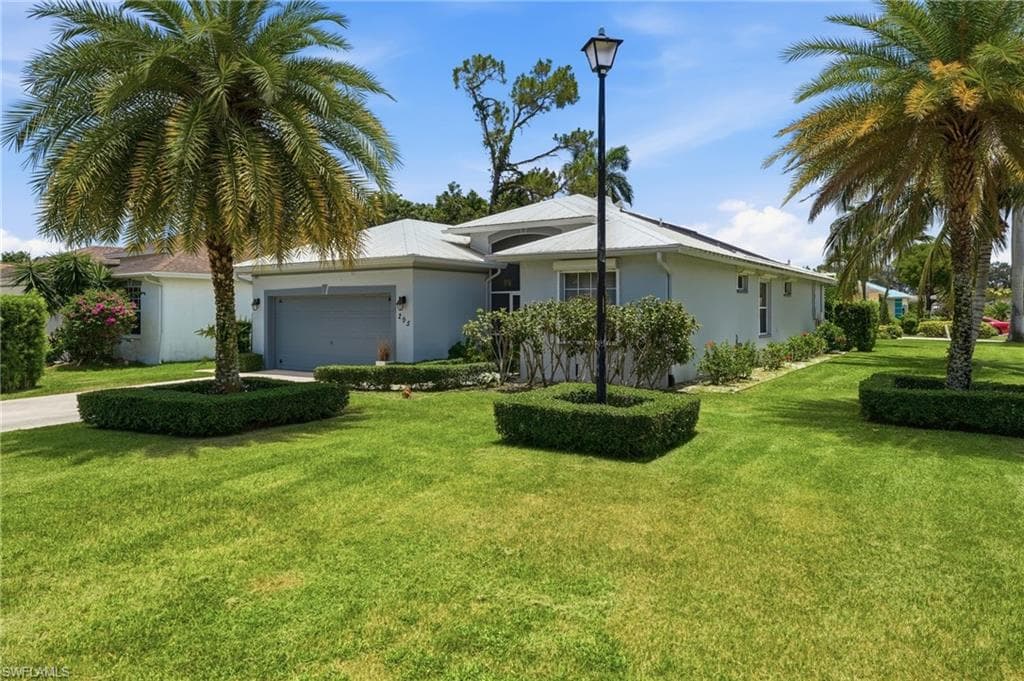 295 Stanhope Cir, Naples, photo 3