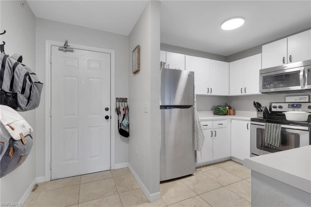 8304 Key Royal Cir #1723, Naples, photo 2