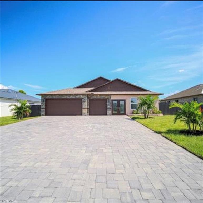 3327 1st St, Cape Coral, photo 2