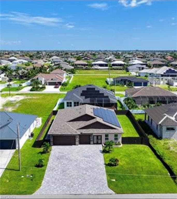 3327 1st St, Cape Coral